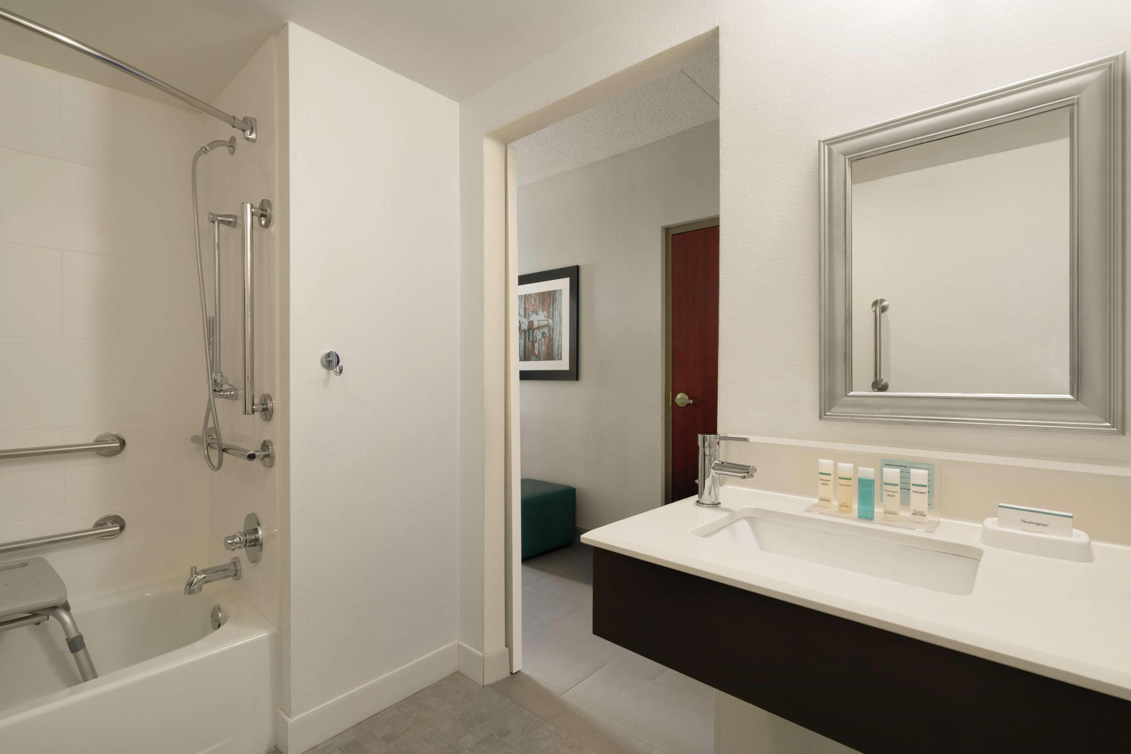 Hampton Reading/wyomissing 3*